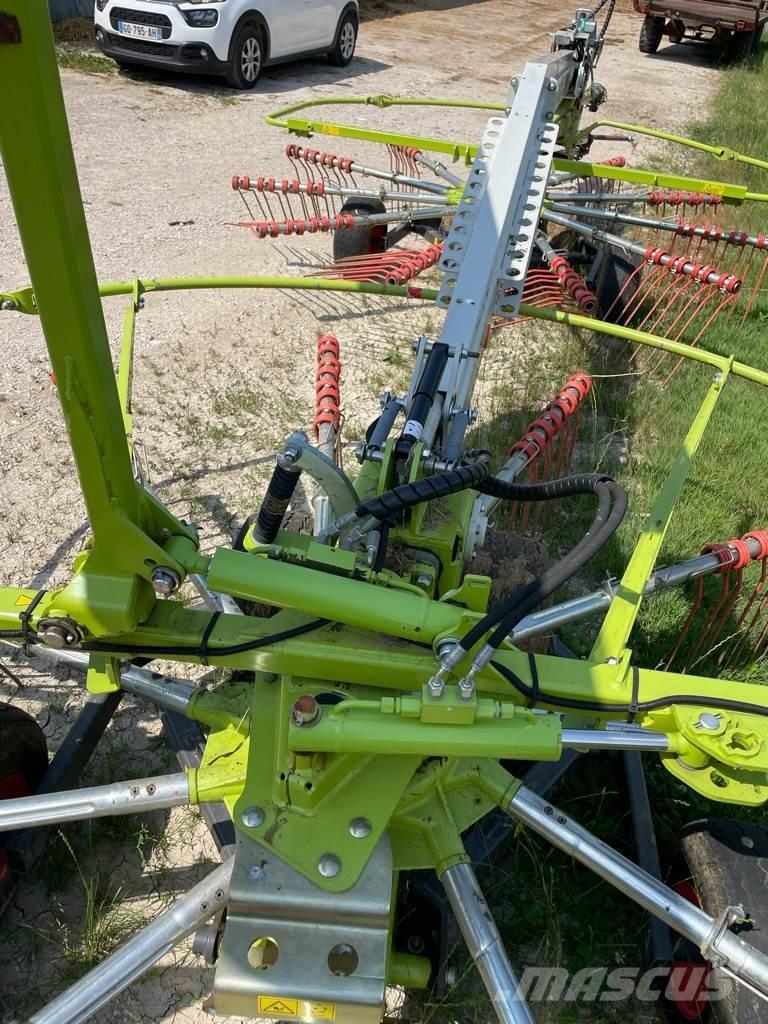 CLAAS Liner 700 Zwadharken