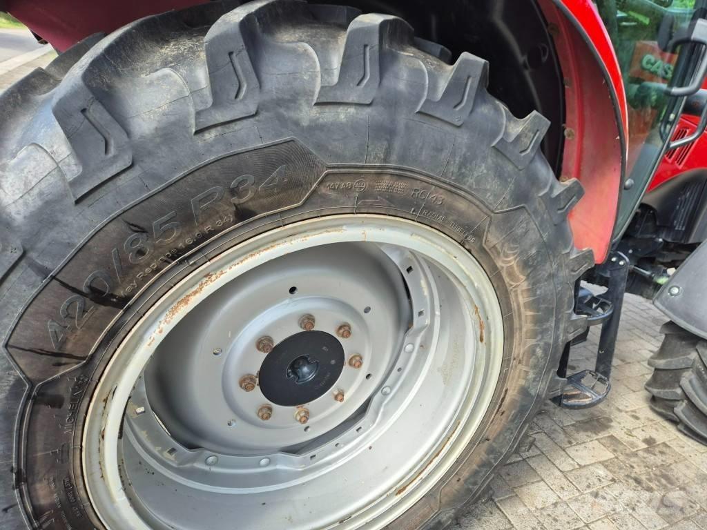 Case IH Farmall 85 C Tractoren