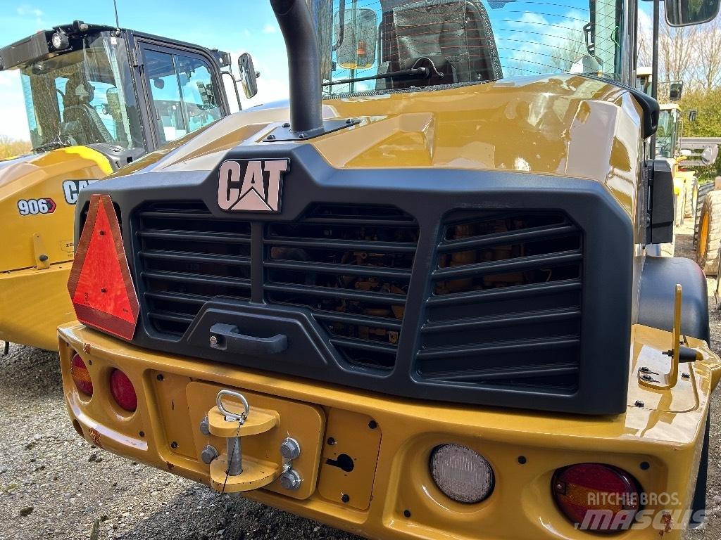 CAT 906 Wielladers