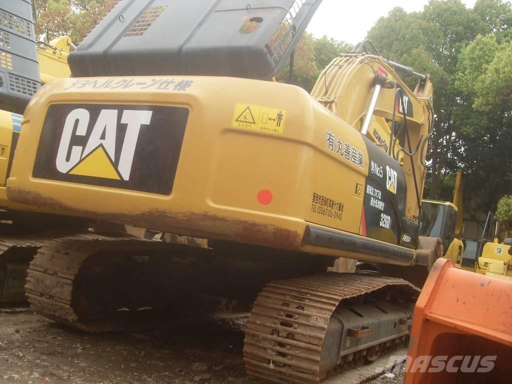 CAT 326D Rupsgraafmachines