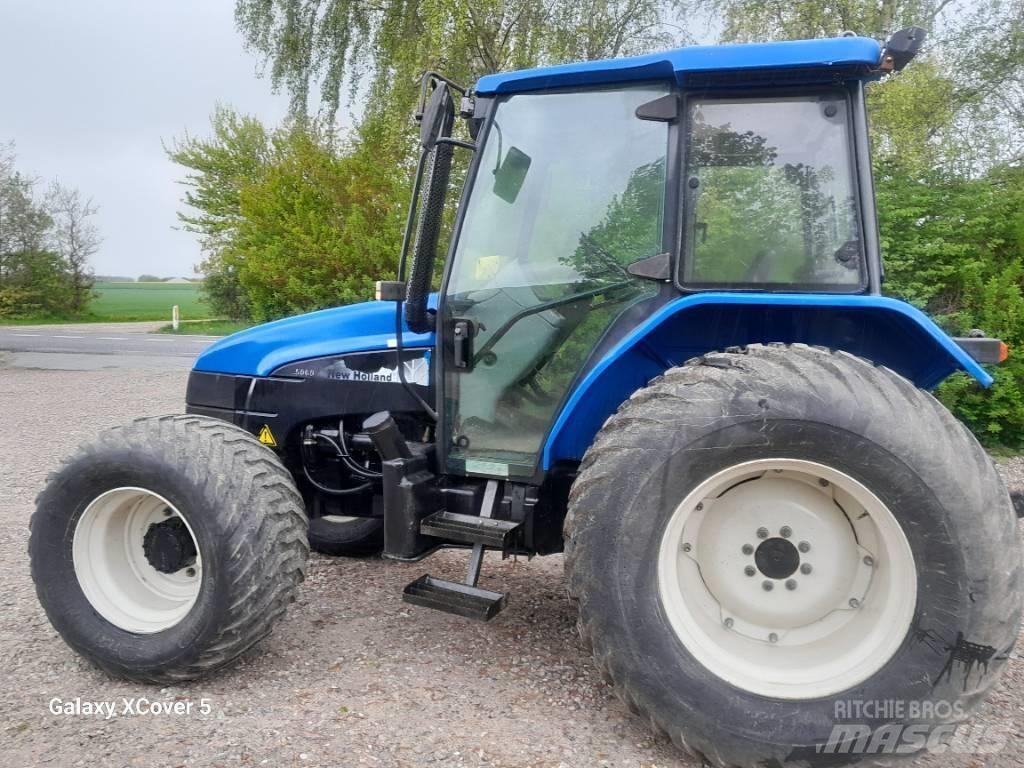 New Holland TL5060 Tractoren