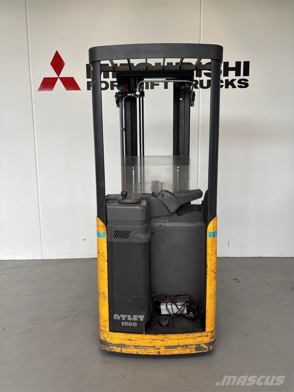 Atlet A160 Zelfrijdende stapelaars