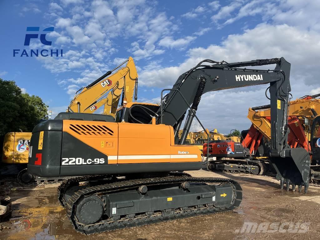 Hyundai 220LC-9S Rupsgraafmachines