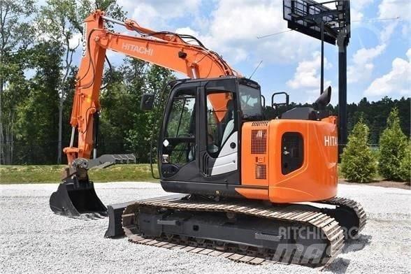 Hitachi ZX 135 Rupsgraafmachines
