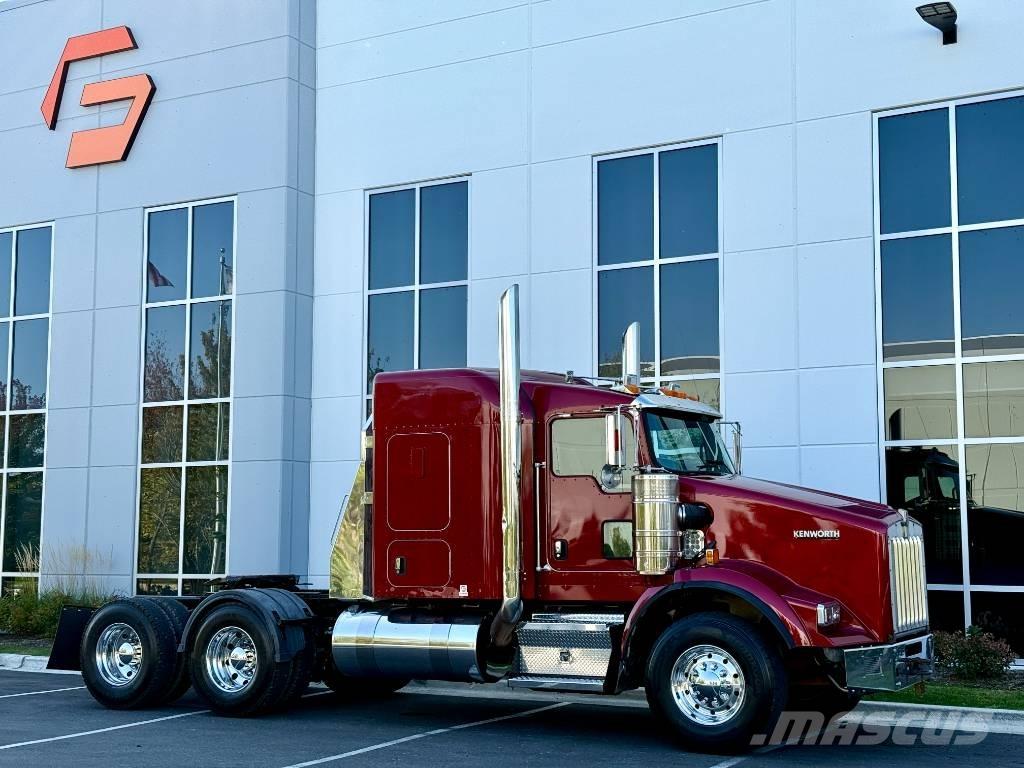 Kenworth T 800 Trekkers