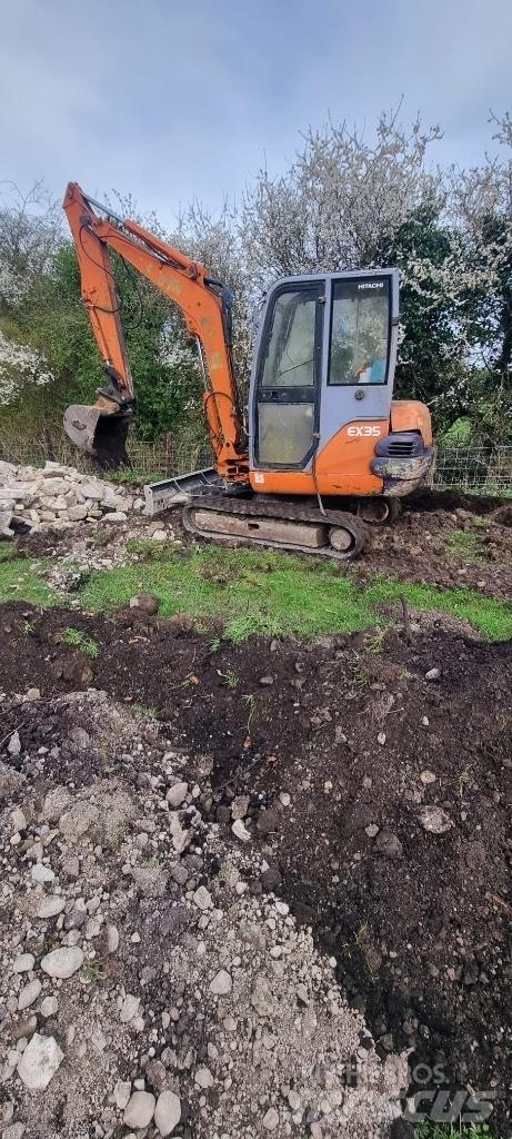 Hitachi Ex35 Minigraafmachines < 7t