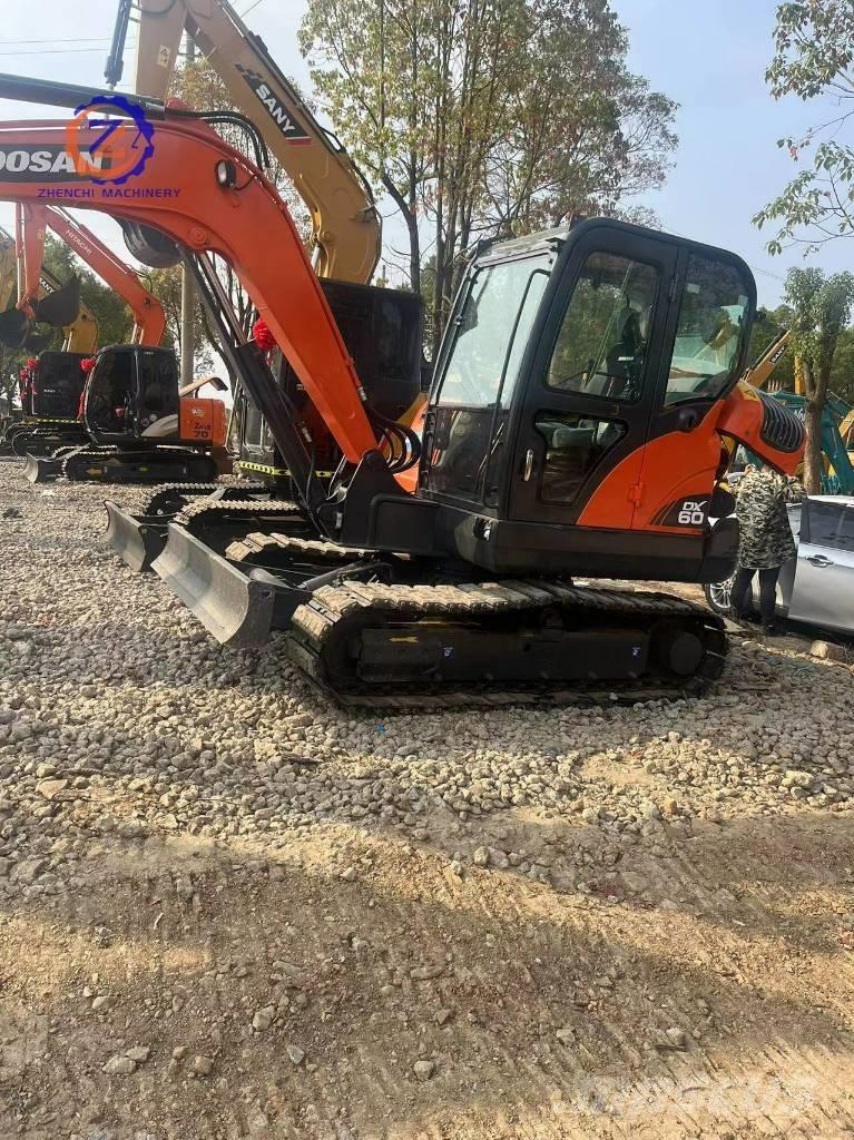 Doosan DX 60 Minigraafmachines < 7t