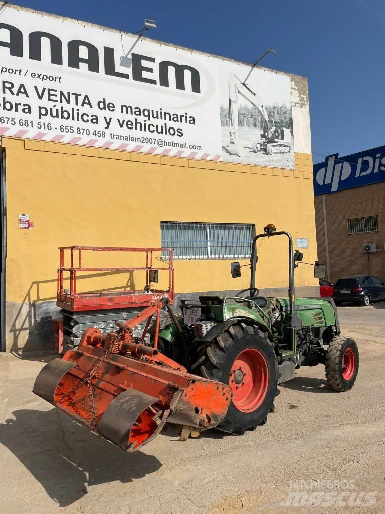 Fendt 208 S Tractoren
