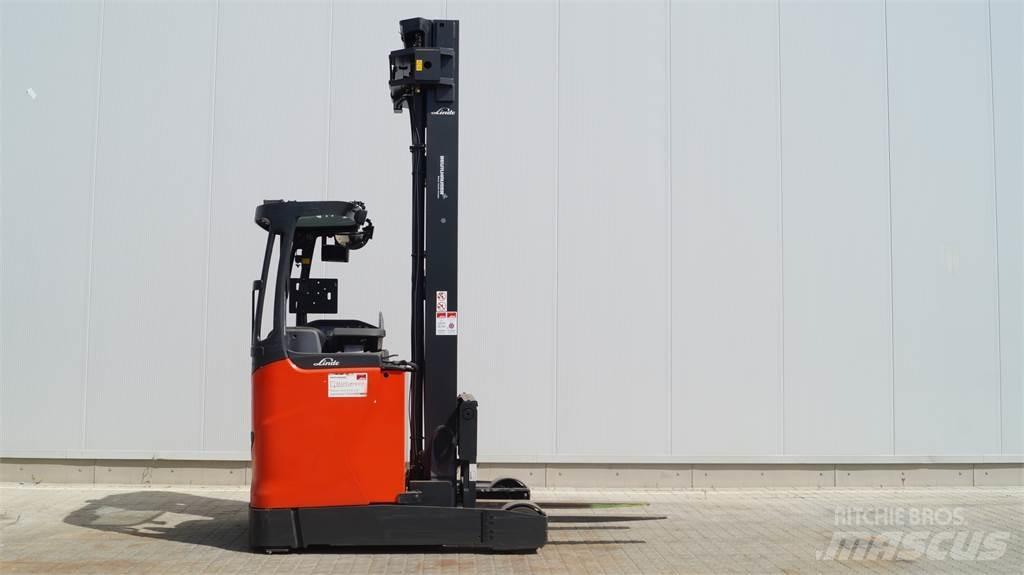 Linde R16HD Reachtruck voor hoog niveau