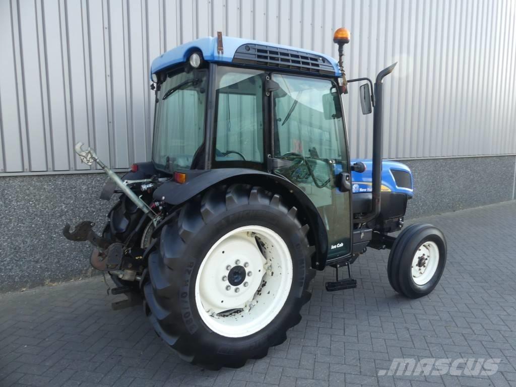 New Holland T4040F Tractoren