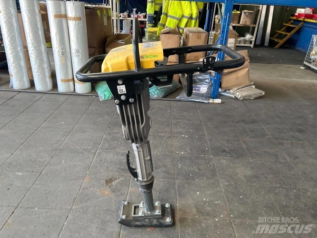 Wacker Neuson AS30e Stampers