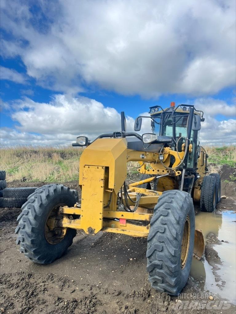 CAT 12 M Graders