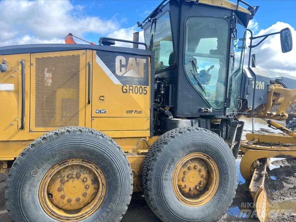 CAT 12 M Graders