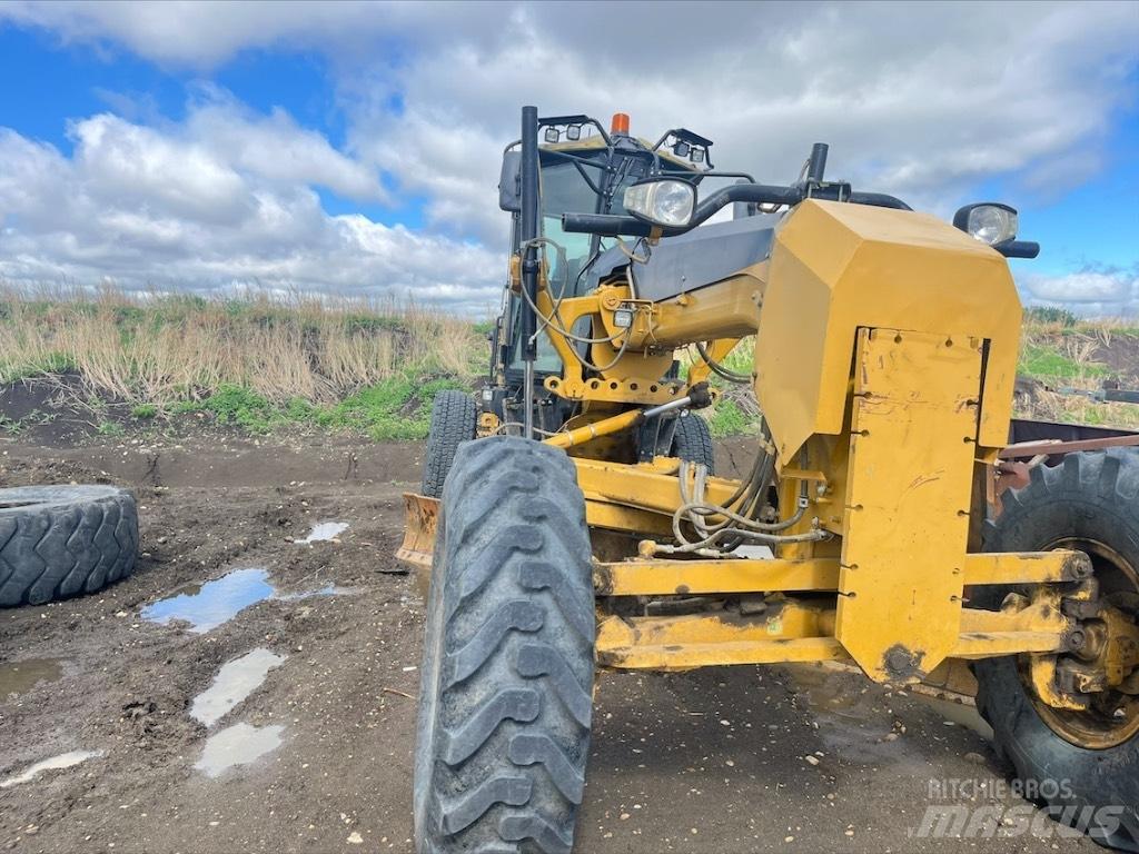 CAT 12 M Graders