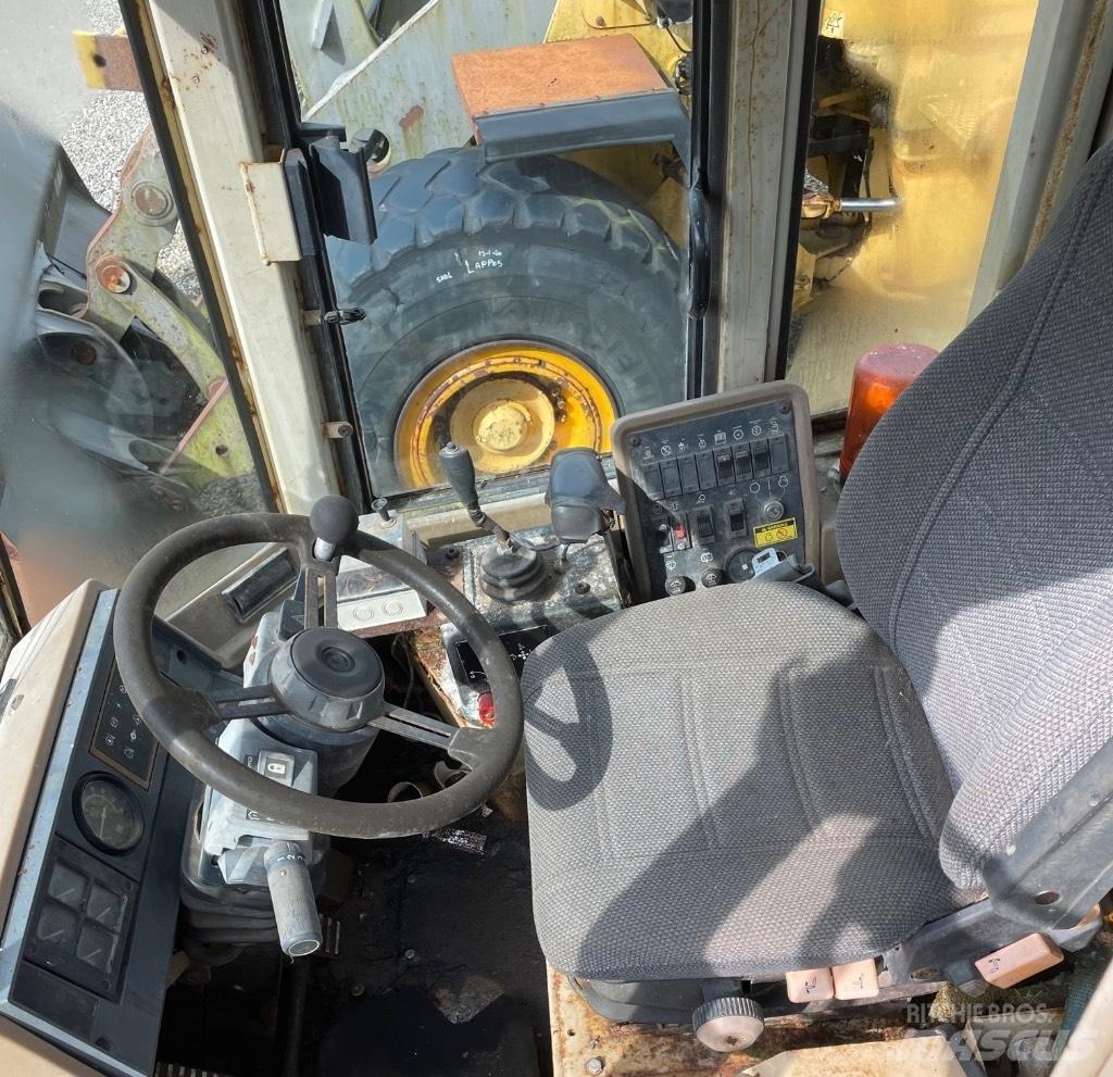 CAT 928F Wielladers