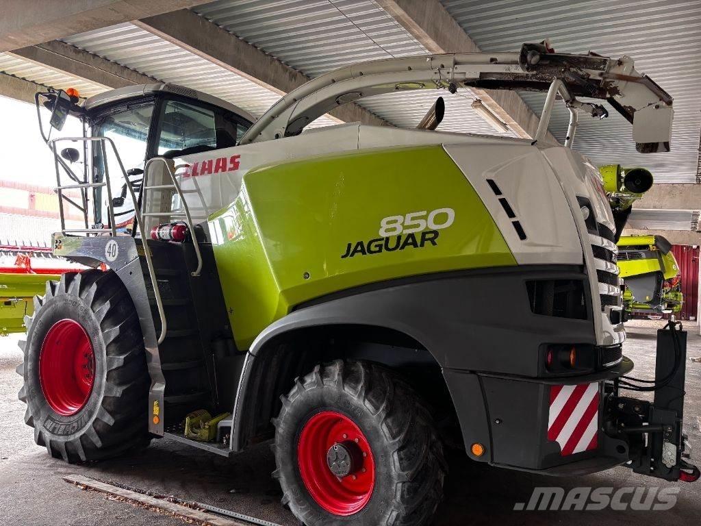 CLAAS Jaguar 850 Zelfrijdende veldhakselaars