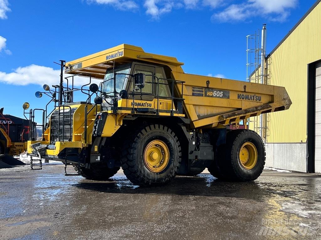 Komatsu 605-8 Starre dumptrucks