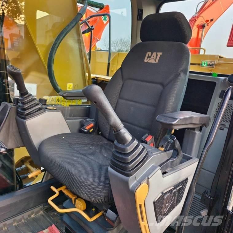 CAT 320 GC Rupsgraafmachines