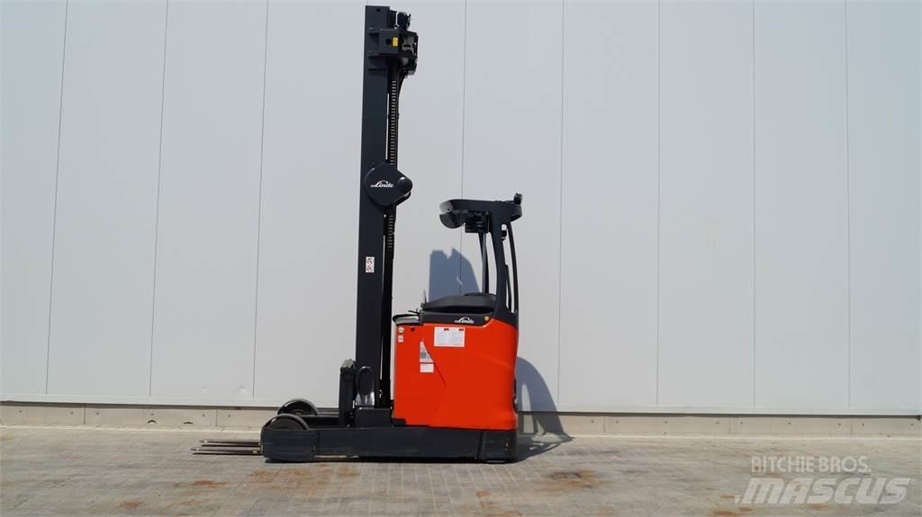 Linde R20HD Reachtruck voor hoog niveau