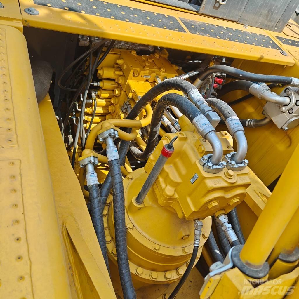 Komatsu 450LC-8 Rupsgraafmachines
