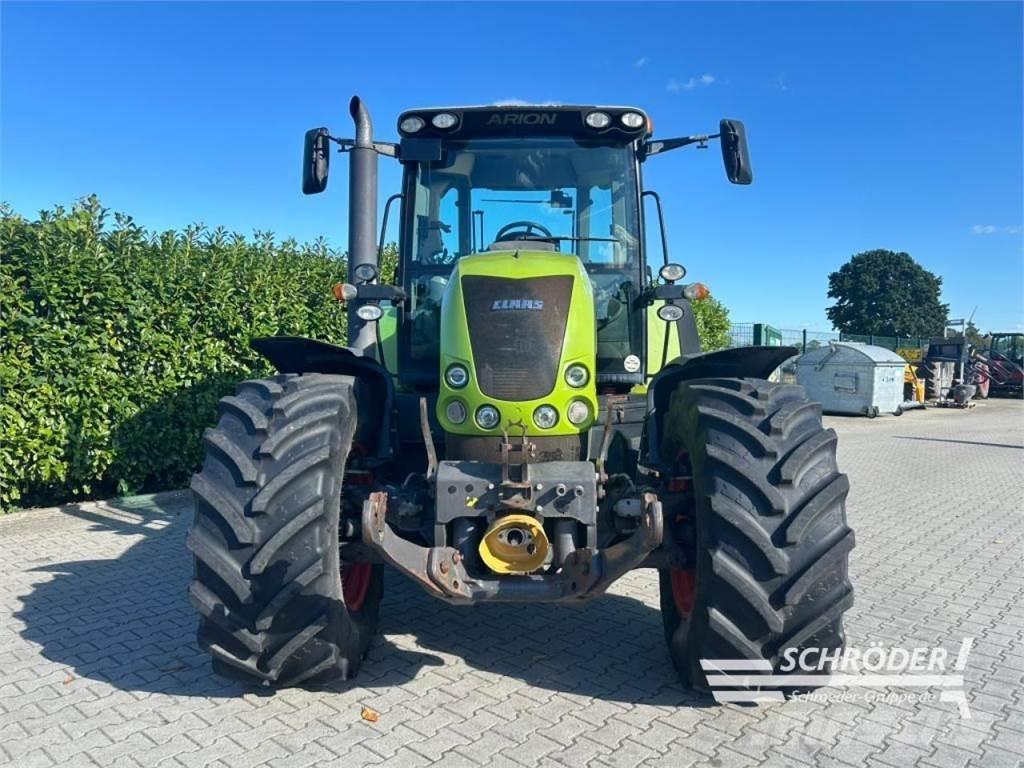 CLAAS ARION 640 Tractoren