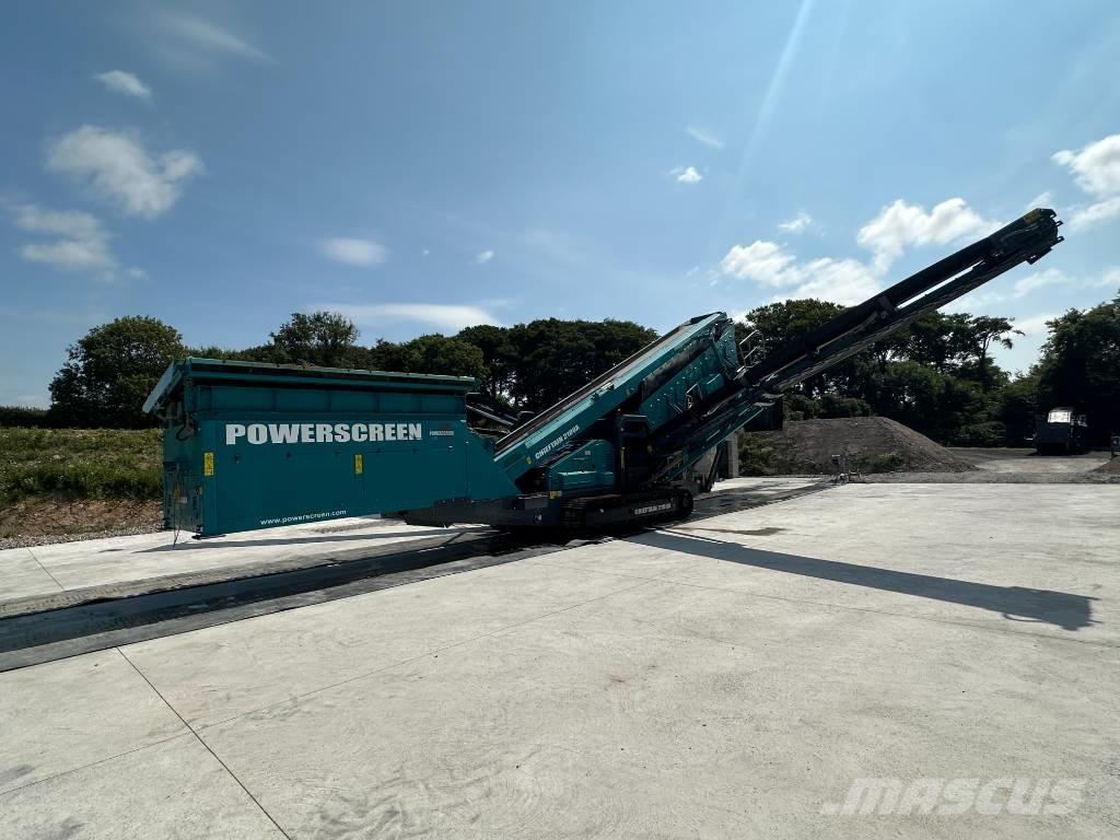 PowerScreen 2100X Mobiele zeefinstallaties