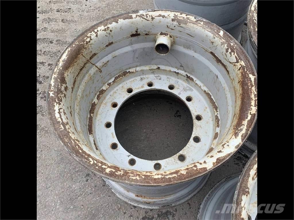 Gremo 1350 24x26,5 Banden, wielen en velgen