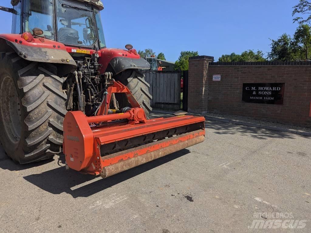 Kubota SE3230 Maaiers