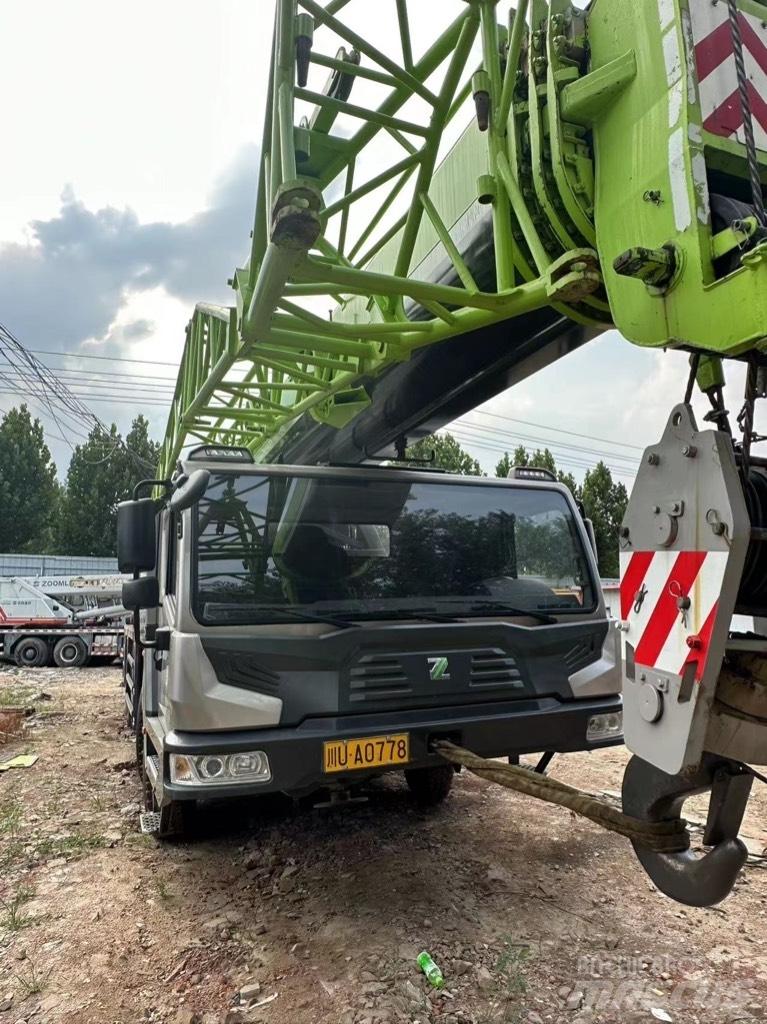 Zoomlion ZTC700 Kranen voor alle terreinen