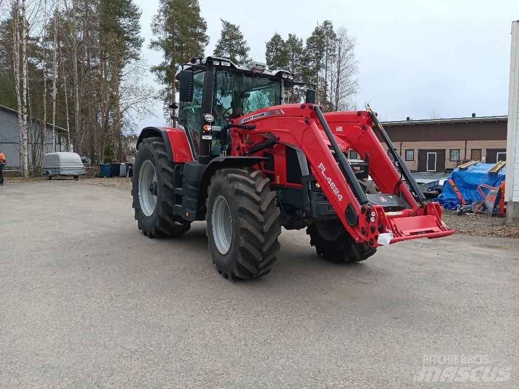 Massey Ferguson 8 S Tractoren