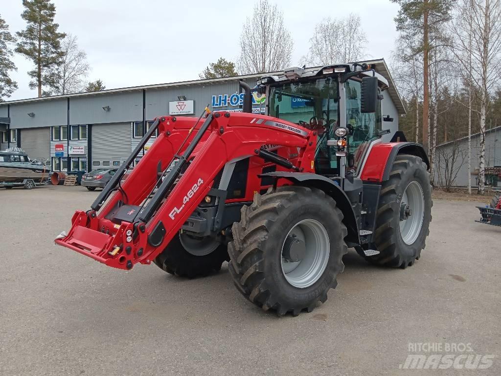 Massey Ferguson 8 S Tractoren