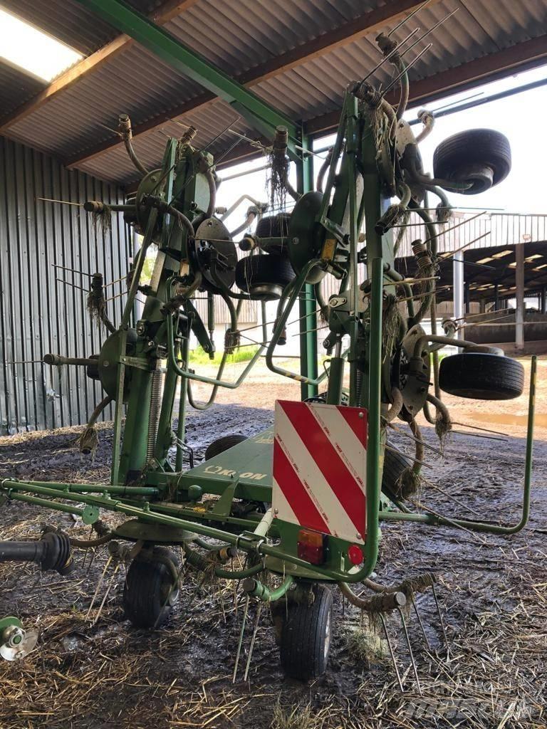 Krone 8.82/8 Tedder Schudders