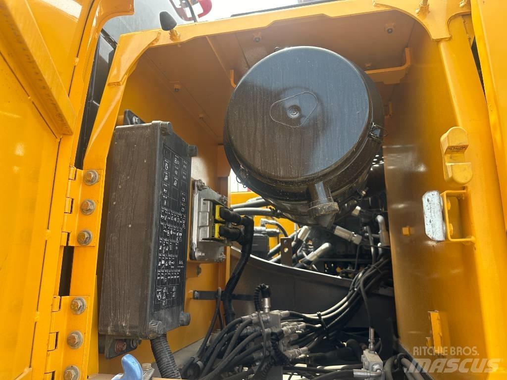 Volvo EC 250 D Rupsgraafmachines
