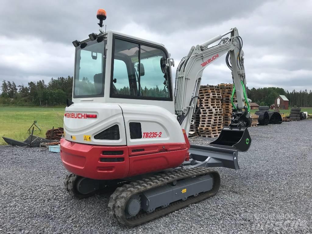 Takeuchi TB235-2 Minigraafmachines < 7t