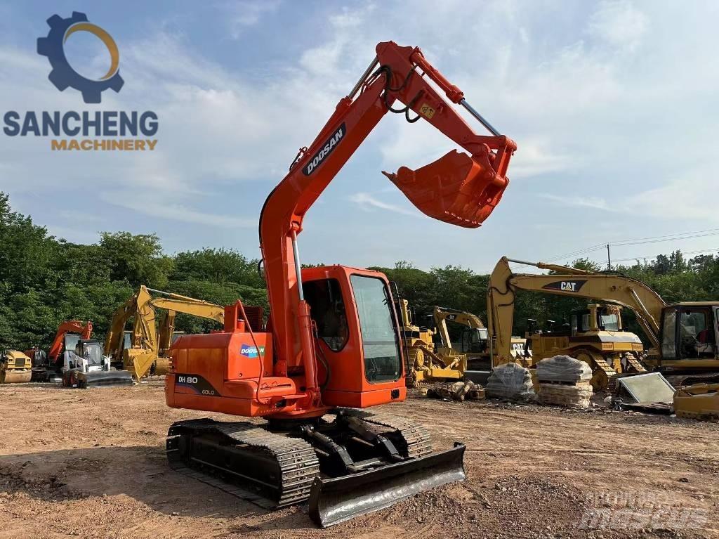 Doosan DH 80 Rupsgraafmachines