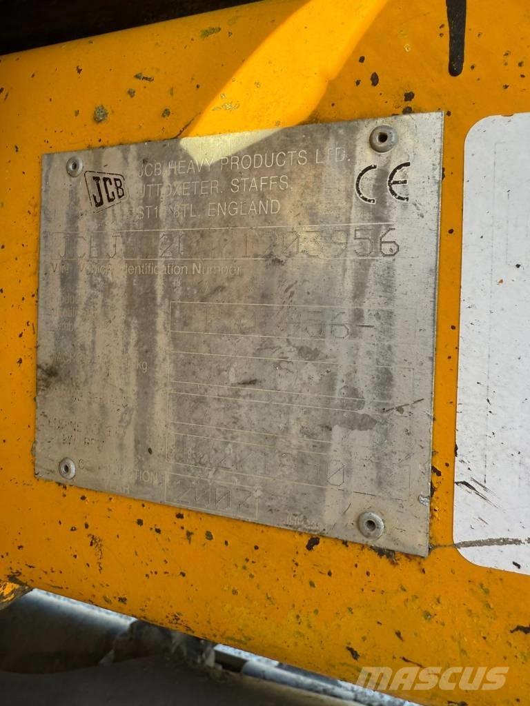 JCB JS 235 Rupsgraafmachines