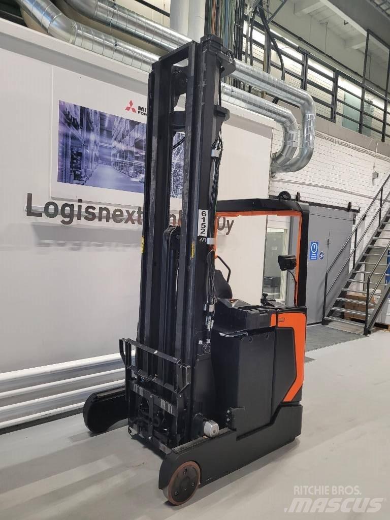 Rocla HXF16 Reachtruck voor hoog niveau