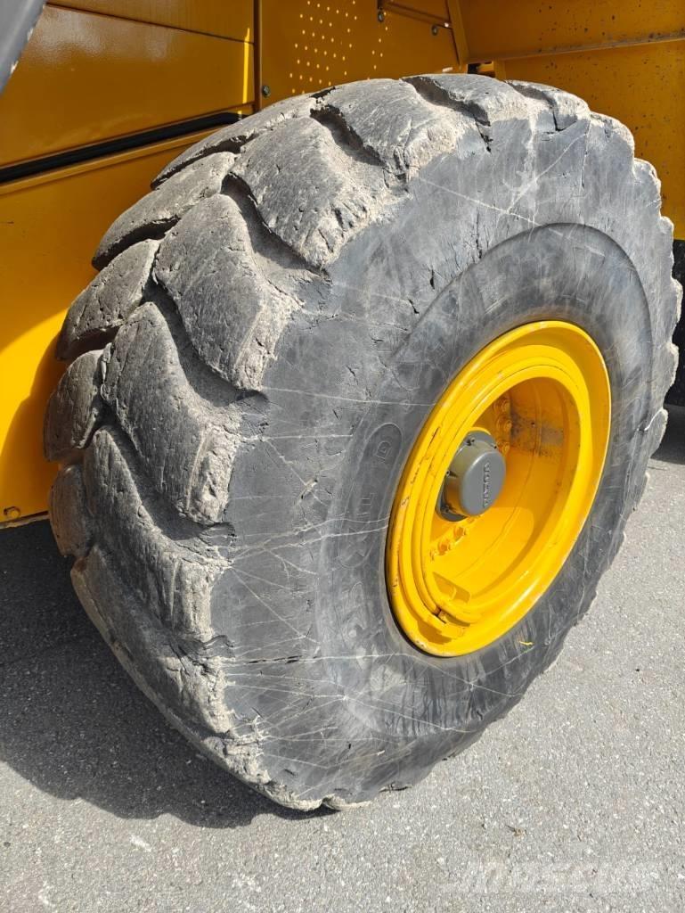 Volvo L 180 E Wielladers