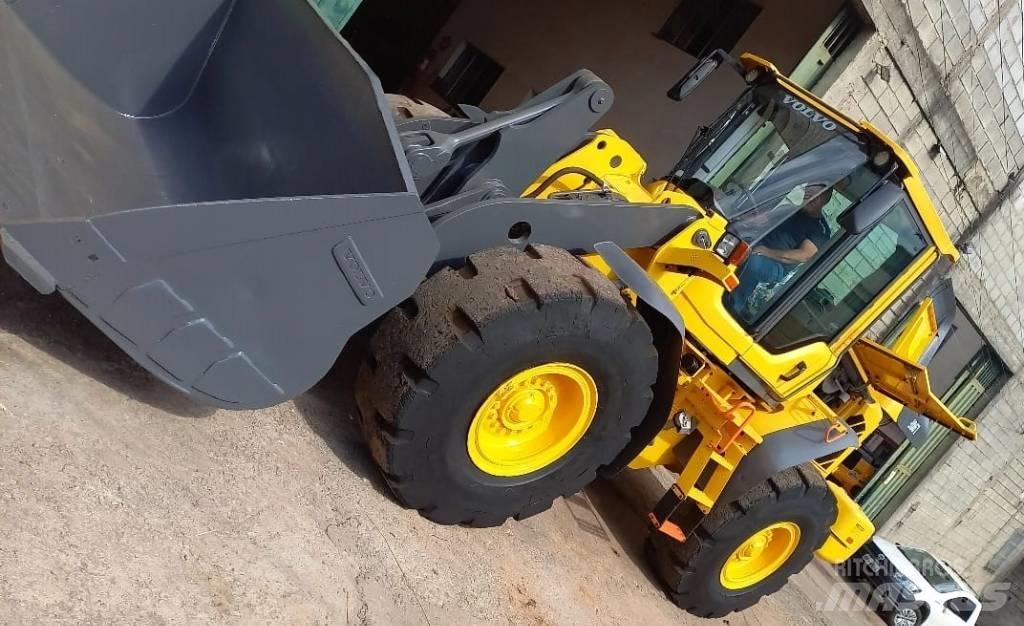Volvo L 90 F Wielladers