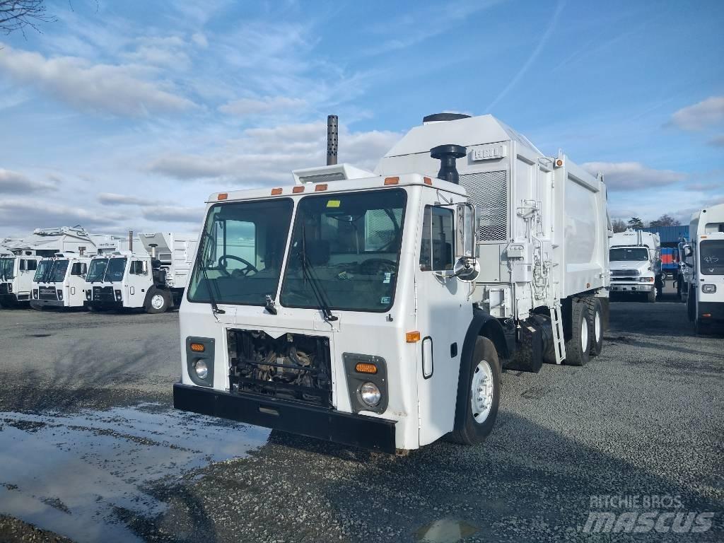 Mack LEU613 Vuilniswagens