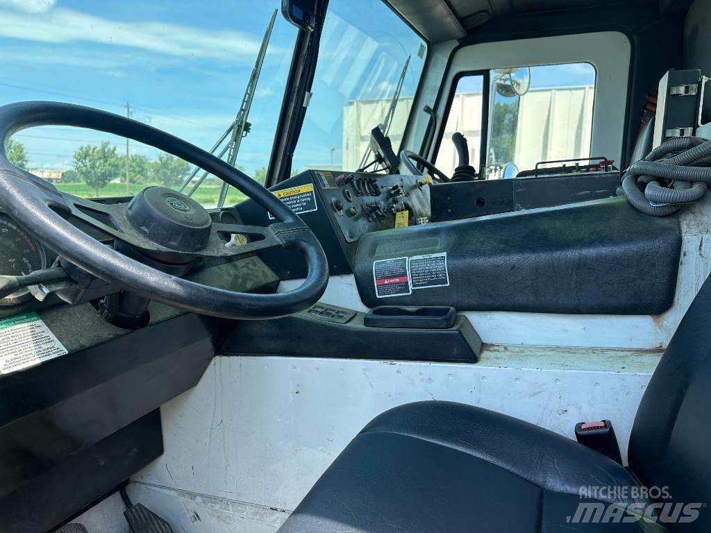 Mack LEU613 Vuilniswagens