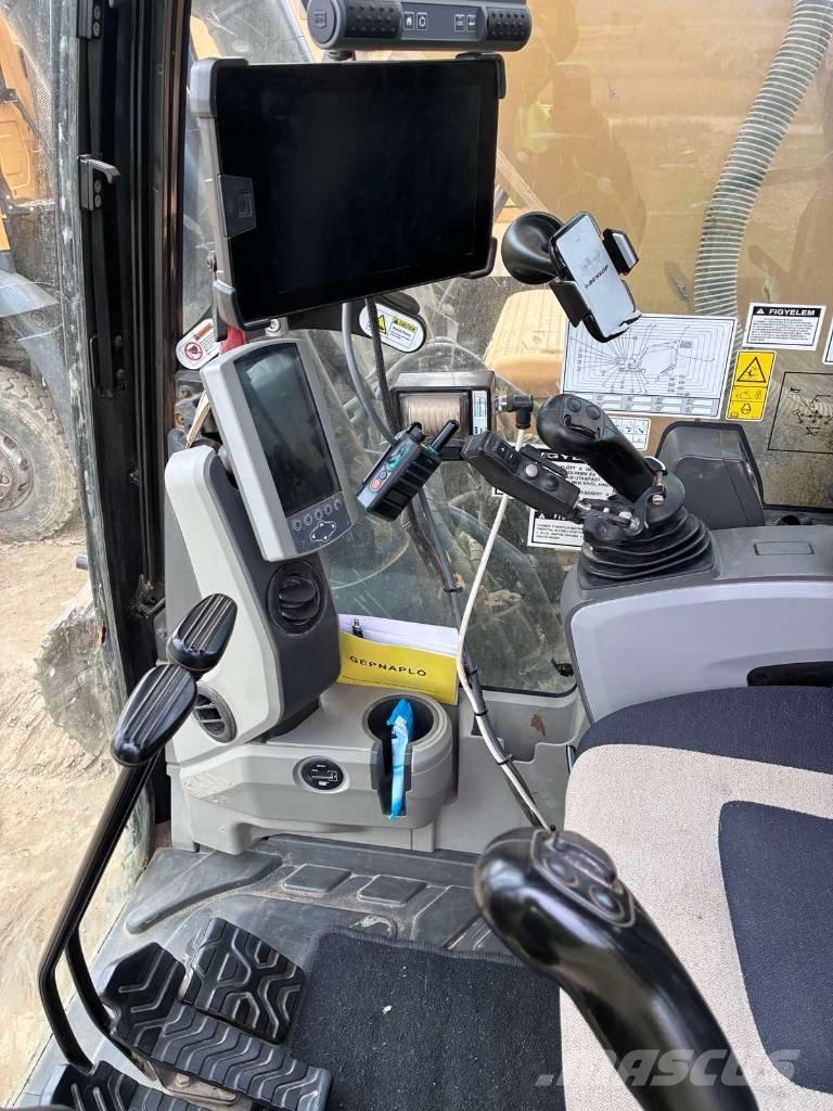 CAT 326 F Rupsgraafmachines