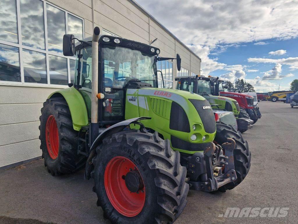 CLAAS Arion 640 Tractoren