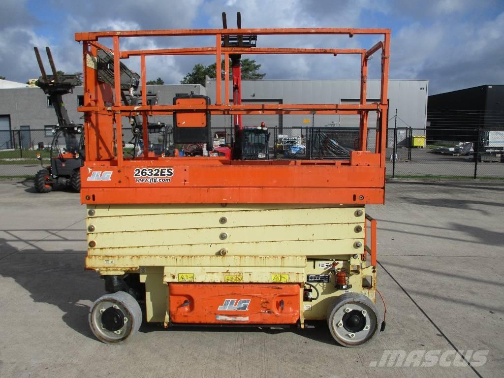 JLG 2632 ES  (081) Schaarhoogwerkers