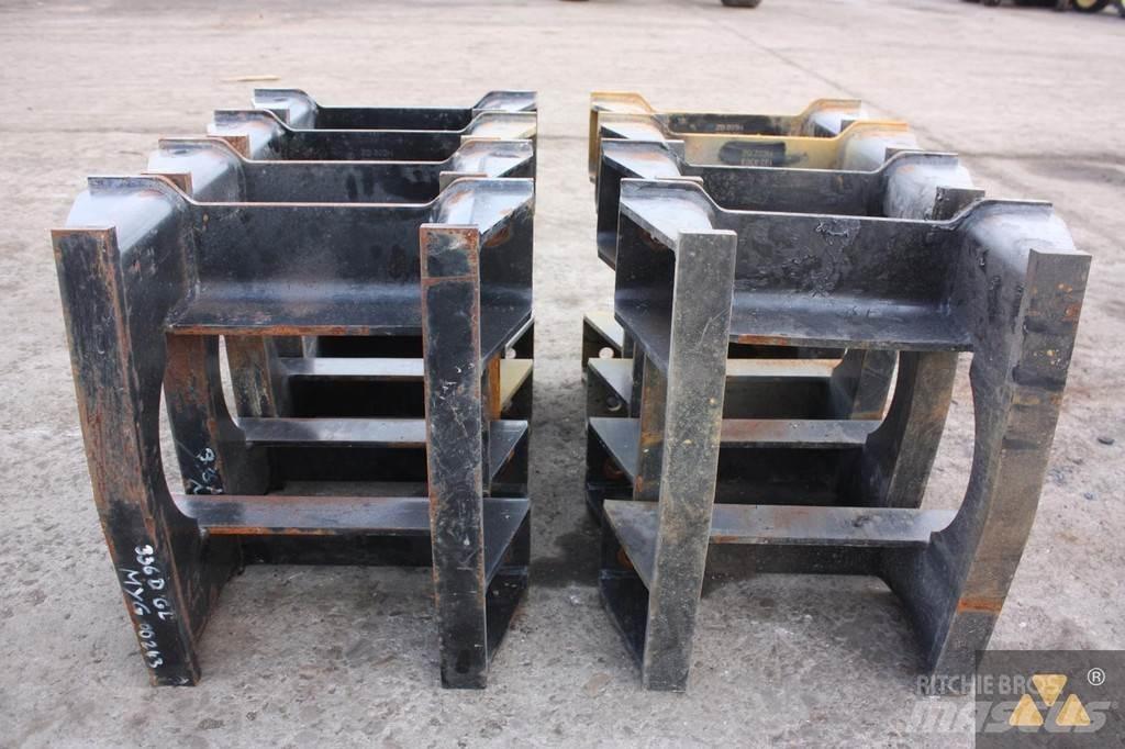 CAT Trackguards Chassis en ophanging