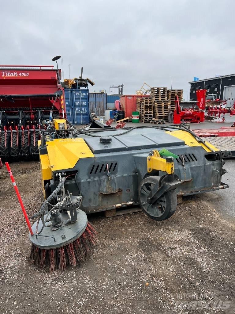 Stark 2500 Veegmachines