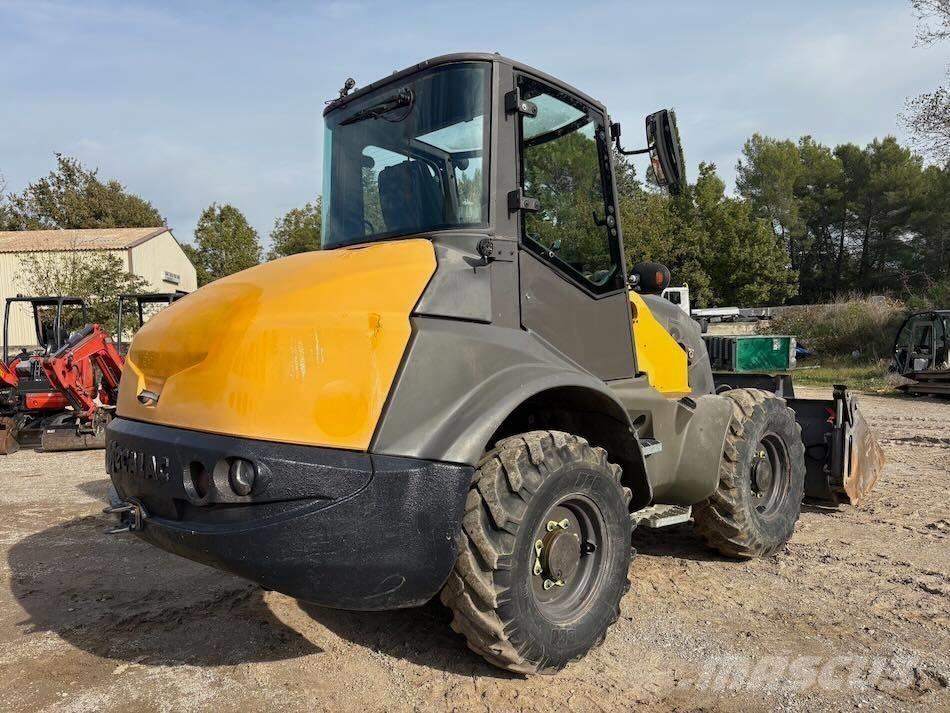 Mecalac AS 700 Wielladers