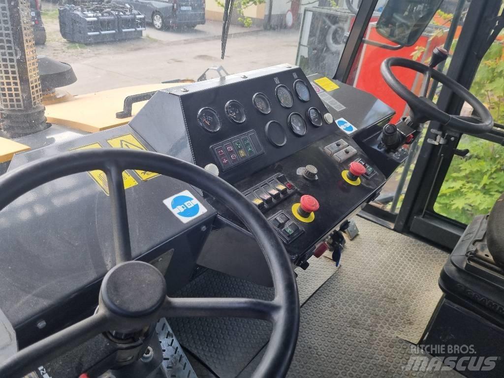 Ammann AP 240 Bandenwalsen