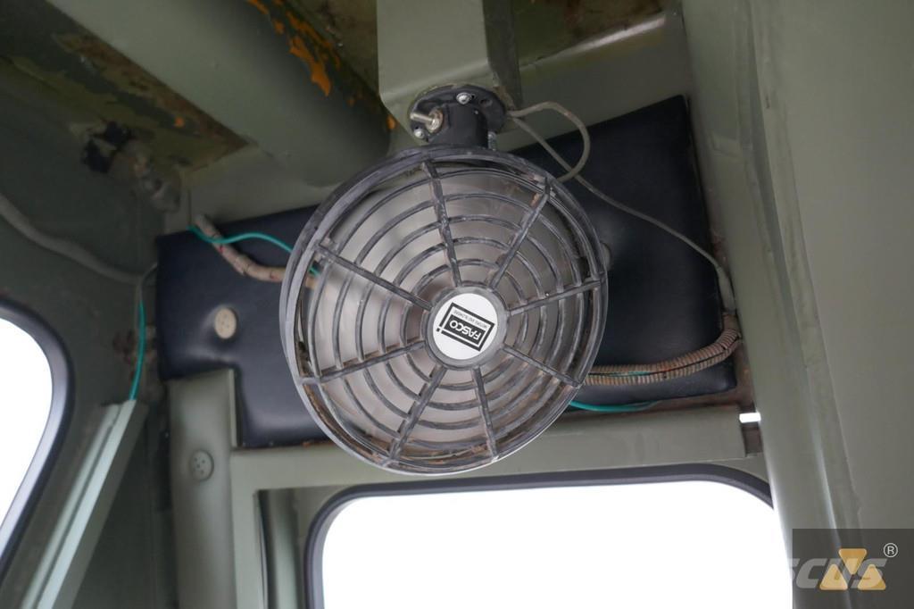 CAT D7G Ex-army Rupsdozers