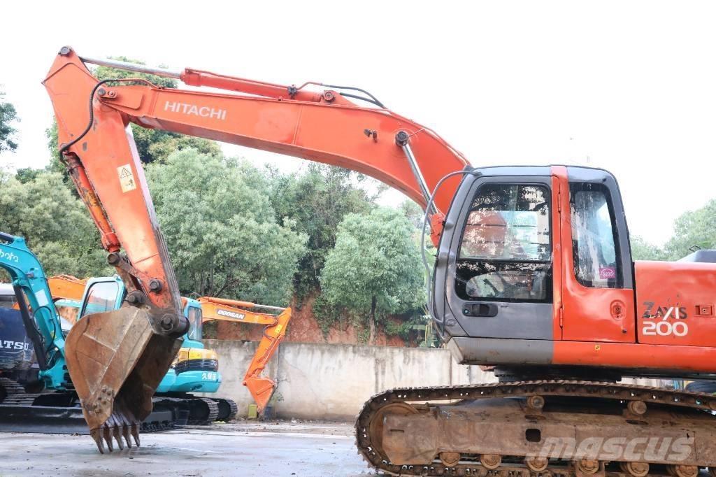 Hitachi ZX 200 LC-3 Rupsgraafmachines